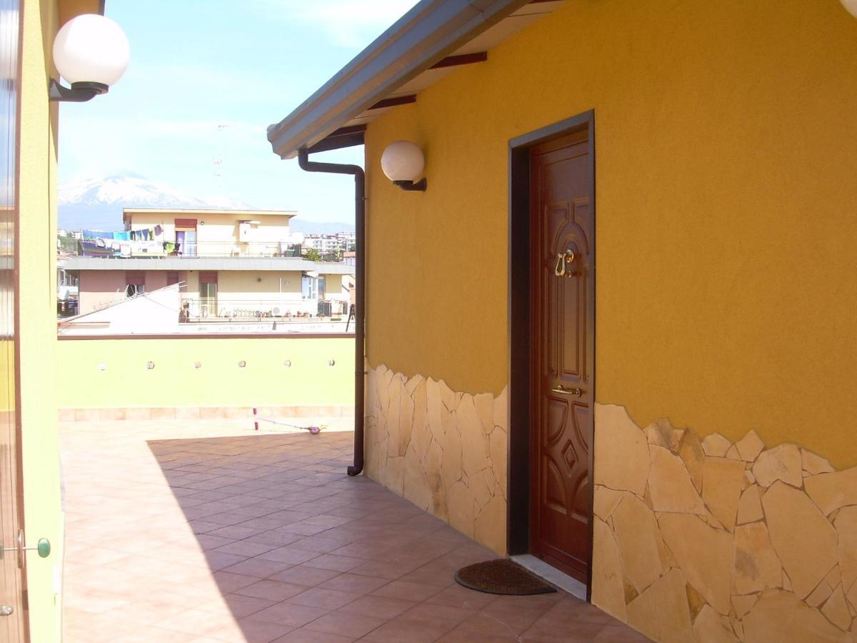 Attico Etnamare Villa กราวินา ดิ กาตาเนีย ภายนอก รูปภาพ