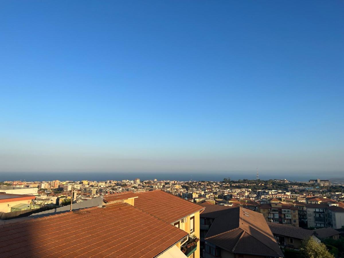Attico Etnamare Villa กราวินา ดิ กาตาเนีย ภายนอก รูปภาพ