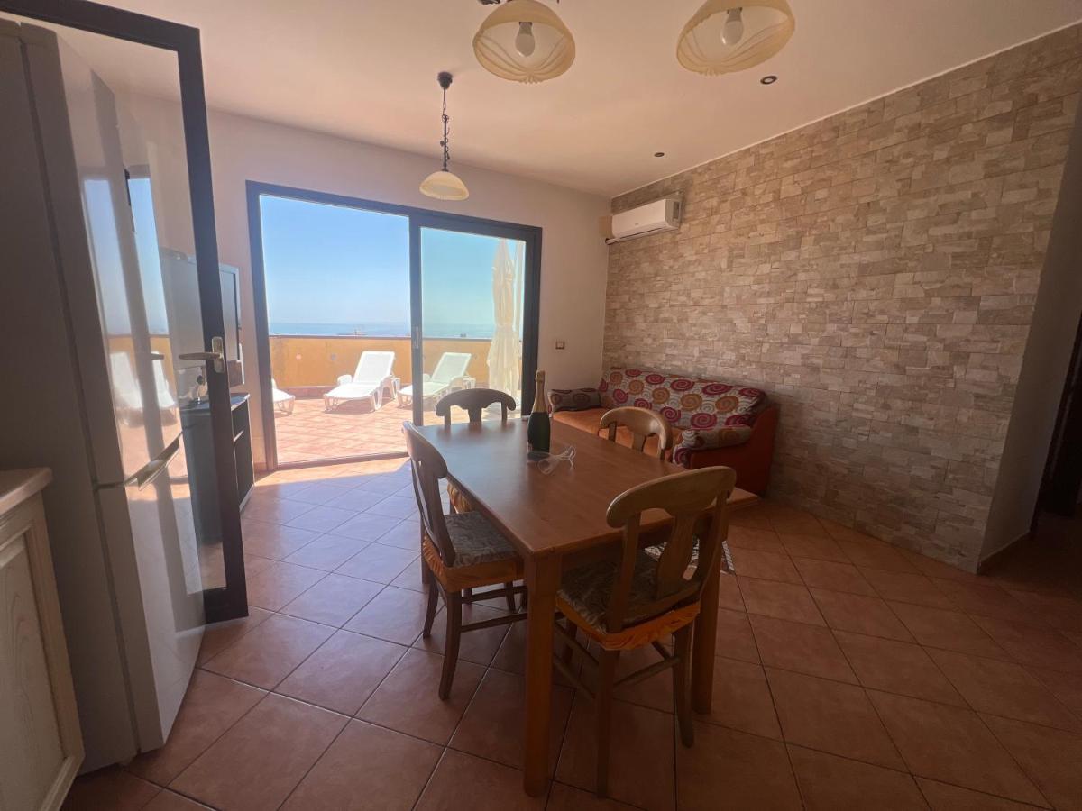 Attico Etnamare Villa กราวินา ดิ กาตาเนีย ภายนอก รูปภาพ
